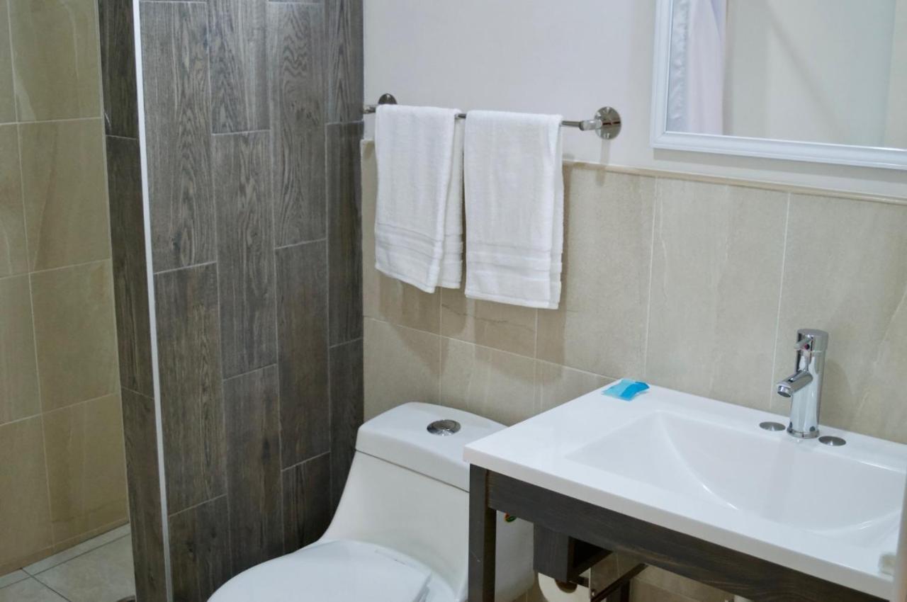 Magnolias Suites Hotel Nuevo Casas Grandes Εξωτερικό φωτογραφία